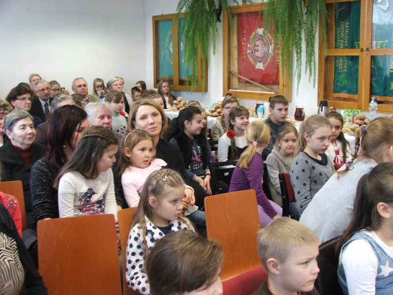 
                                                       Czytelnik Roku 2014
                                                