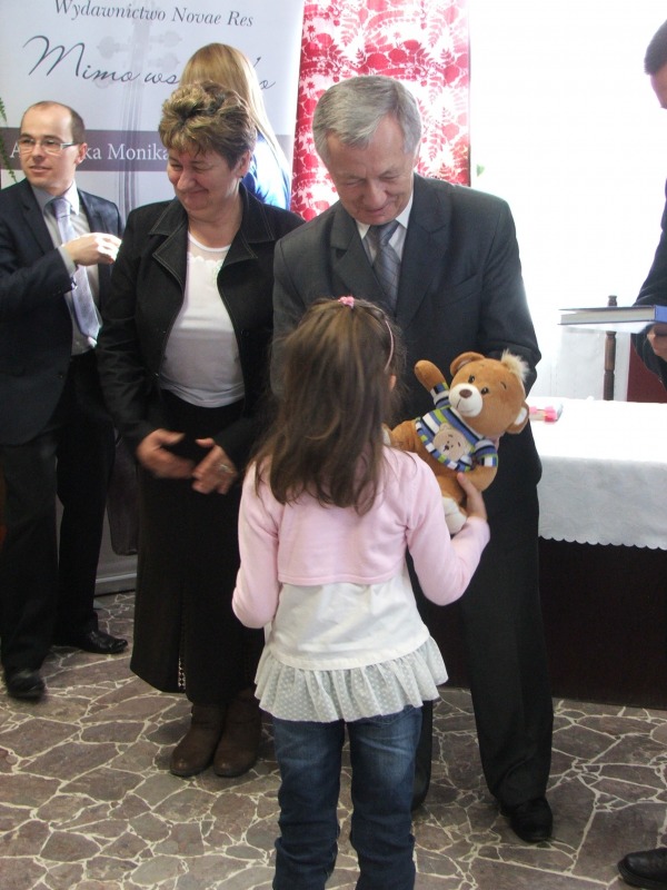 
                                                       Czytelnik Roku 2014
                                                