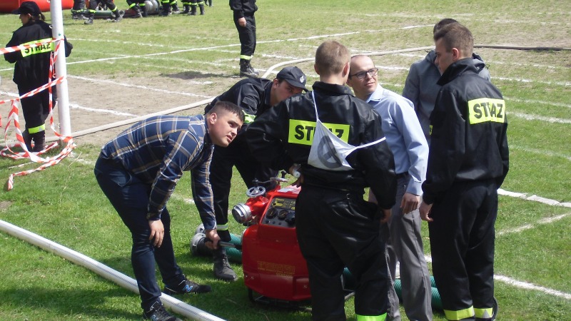 
                                                       Gminne Zawody Sportowo-Pożarnicze,  Kamionka 2015
                                                