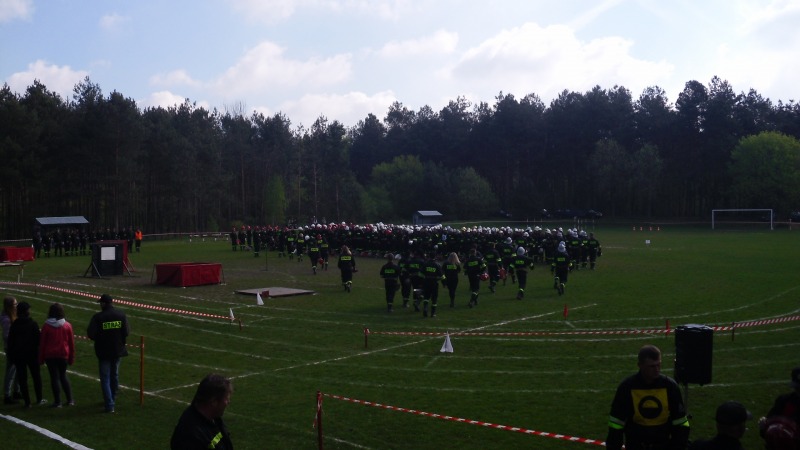
                                                       Gminne Zawody Sportowo-Pożarnicze,  Kamionka 2015
                                                