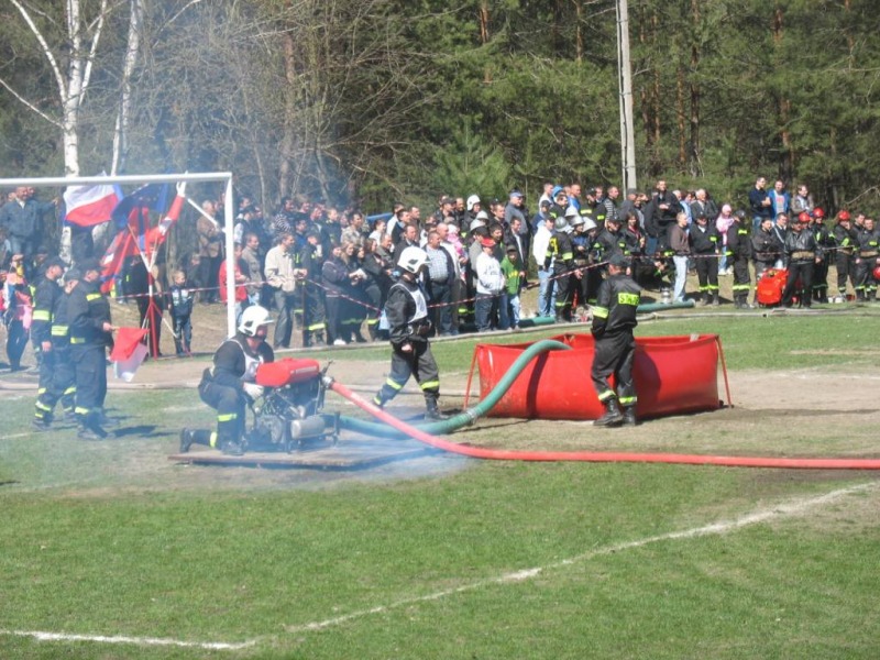 
                                                       Gminne Zawody Sportowo-Pożarnicze Kamionka 2013 r
                                                