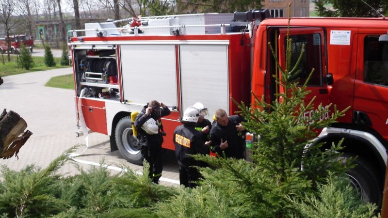 
                                                       Ćwiczenia na obiekcie Szkoły Podstawowej w Wielkolesie
                                                