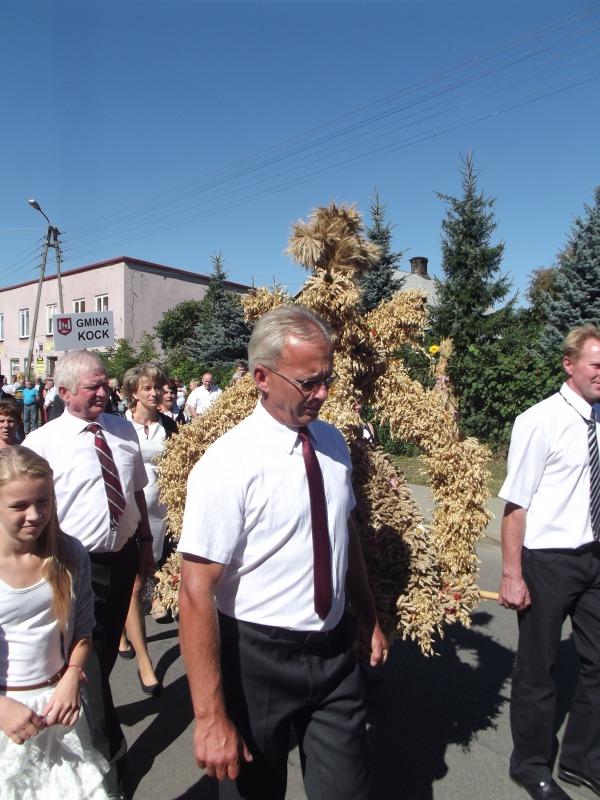 
                                                       Dożynki Powiatowe - Abramów 2013 - fotogaleria
                                                