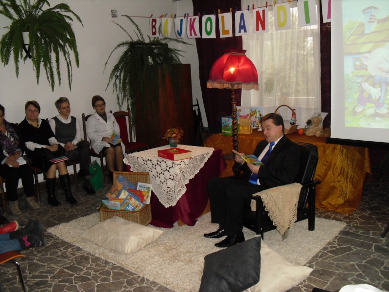 
                                                       Bajkolandia w bibliotece 2013
                                                