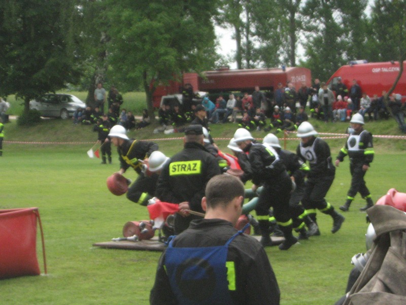 
                                                       Gminne Zawody Sportowo-Pożarnicze- autor:Tomek Okoń
                                                