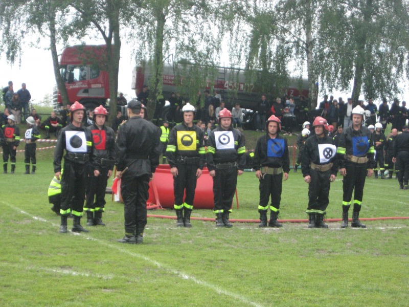 
                                                       Gminne Zawody Sportowo-Pożarnicze- autor:Tomek Okoń
                                                