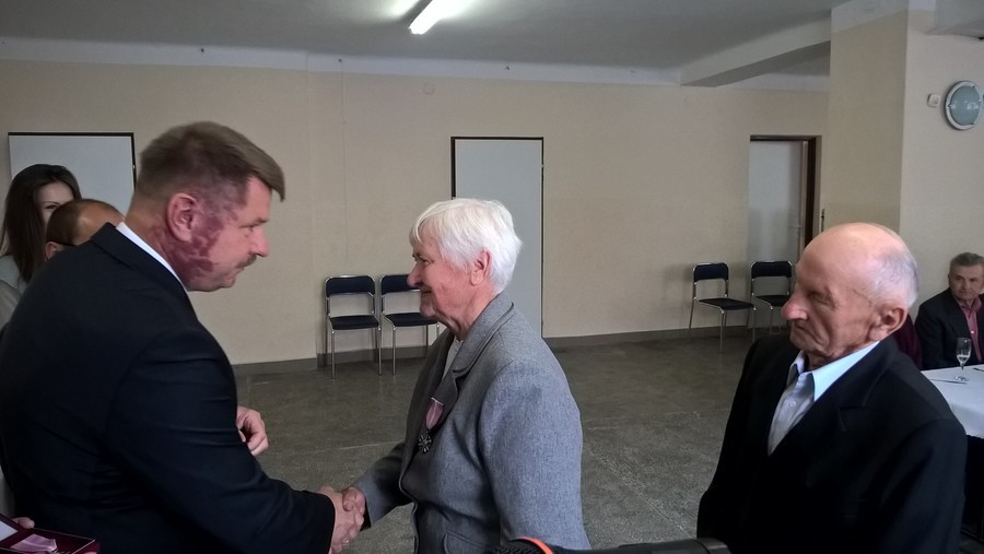 
                                                       ZŁOTE, SZMARAGDOWE I DIAMENTOWE GODY W ABRAMOWIE
                                                