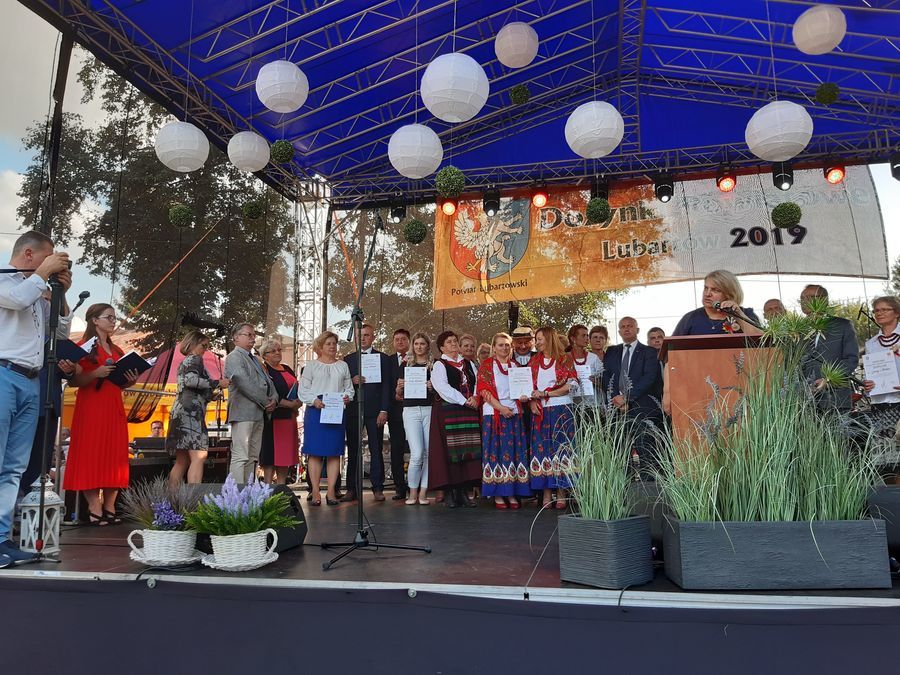 
                                                       Dożynki Powiatu Lubartowskiego 
                                                