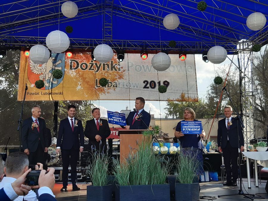 
                                                       Dożynki Powiatu Lubartowskiego 
                                                