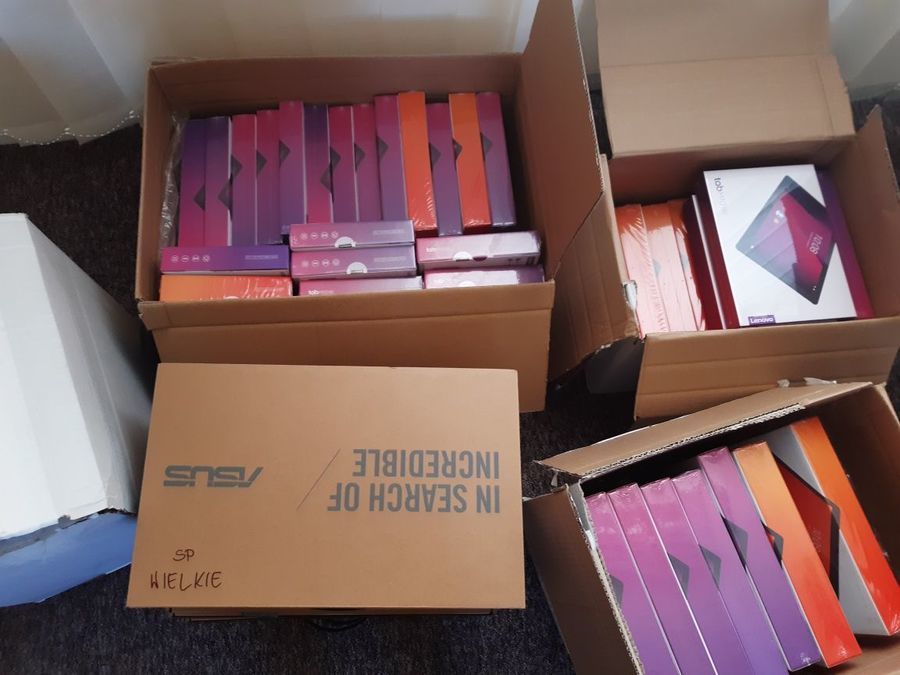 
                                                       Powszechny dostęp do szybkiego Internetu
                                                