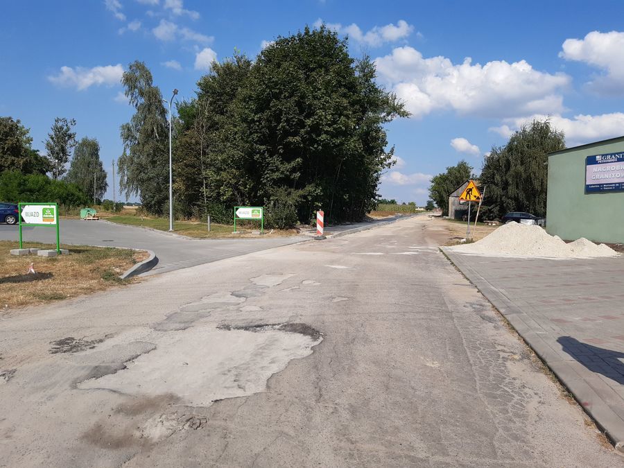 
                                                    Przebudowa ul. Cmentarnej
                                                
