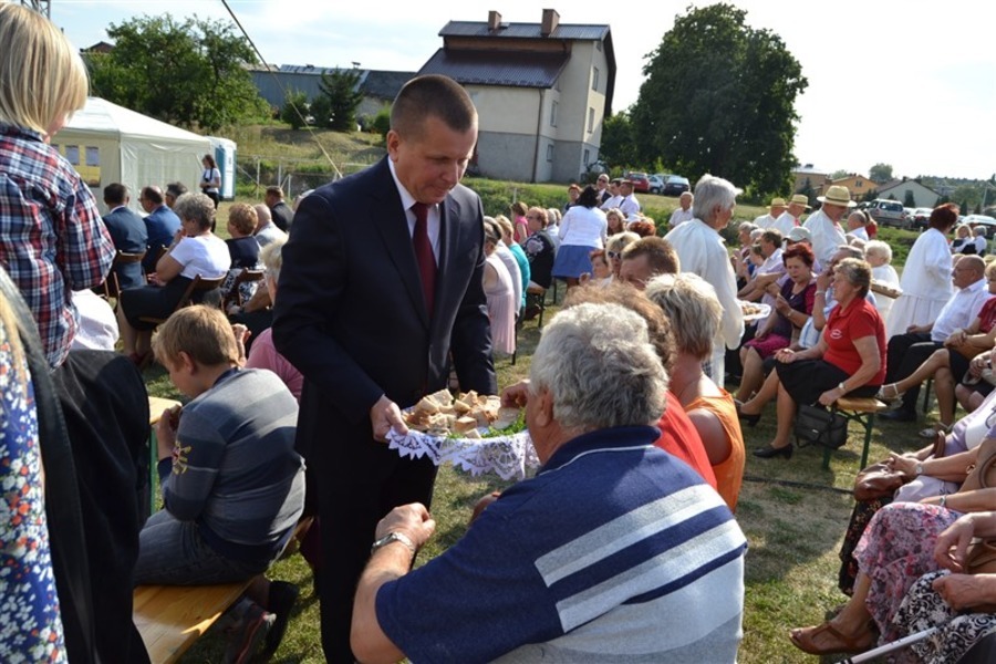 
                                                       DOŻYNKI 2015
                                                