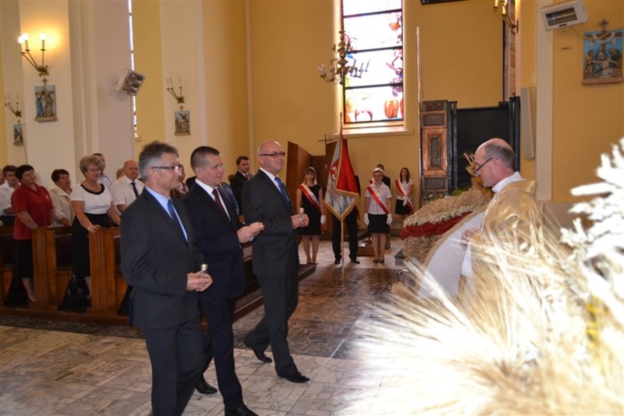 
                                                       DOŻYNKI 2015
                                                