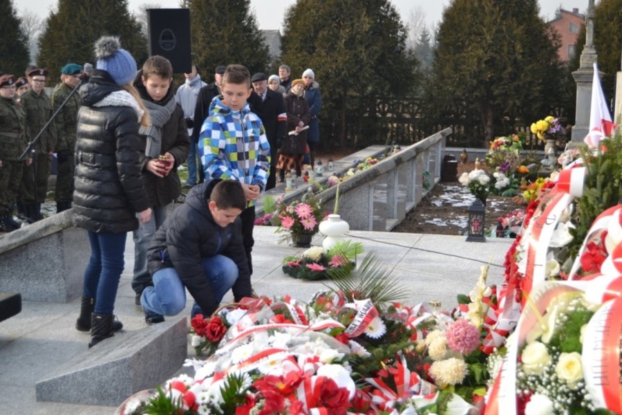 
                                                       71 Rocznica Pacyfikacji miejscowości Borów i okolic
                                                