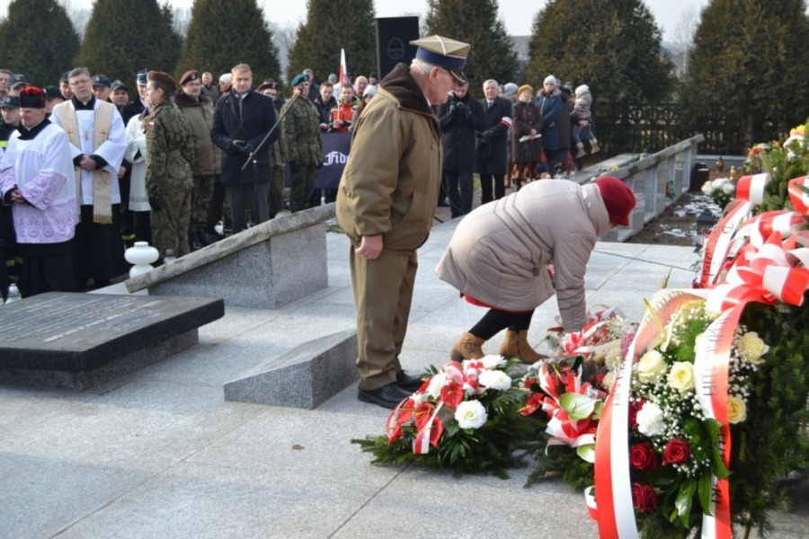 
                                                       71 Rocznica Pacyfikacji miejscowości Borów i okolic
                                                