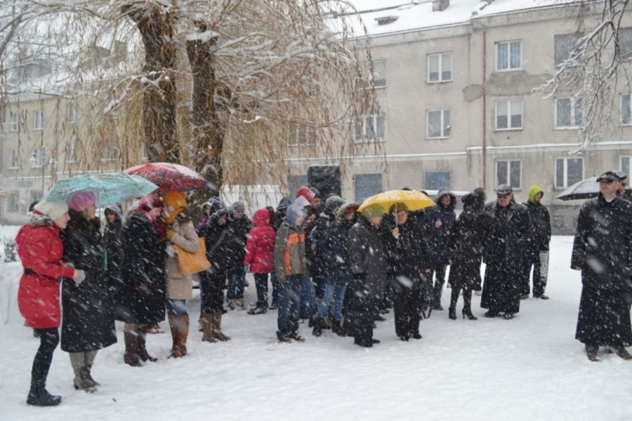 
                                                       UROCZYSTOŚCI OBCHODÓW ŚW. WALENTEGO
                                                