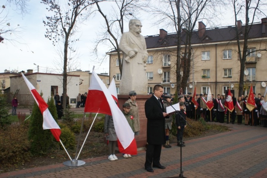 
                                                       11 listopada 2012
                                                