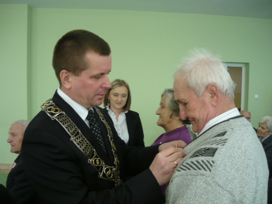 
                                                       Medale za długoletnie pożycie małżeńskie
                                                
