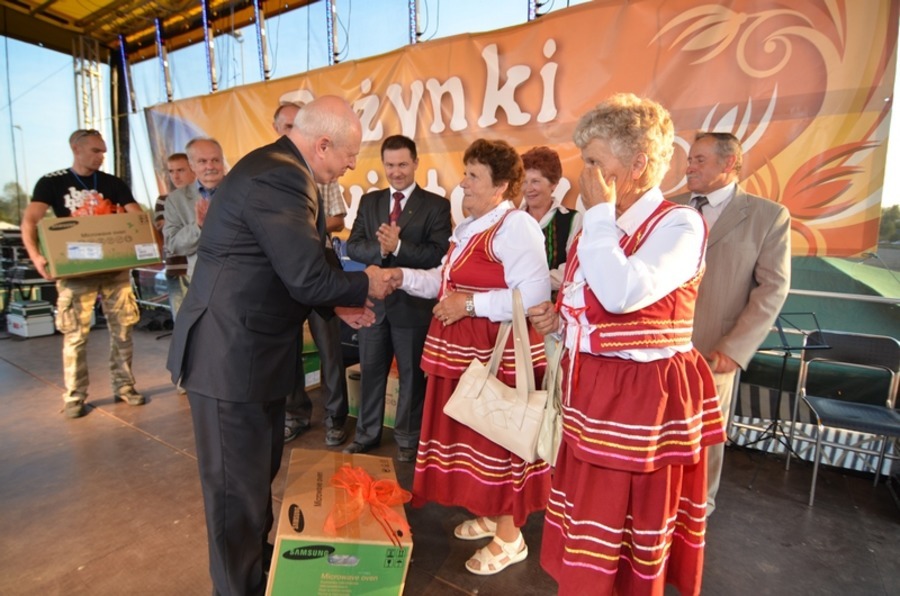 
                                                       Dożynki powiatowe - Wilkołaz 2011
                                                