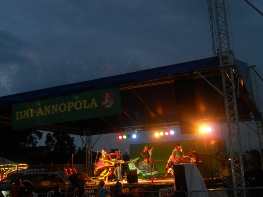 
                                                       Dni Annopola 2011
                                                