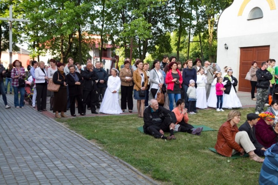 
                                                       ANIELSI W ANNOPOLU
                                                
