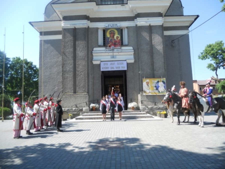 
                                                       Dzień Patrona w Miejskim Zespole Szkół
                                                