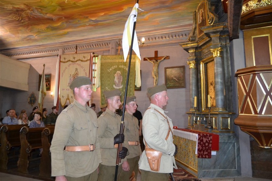 
                                                       UROCZYSTE OBCHODY 100. ROCZNICY PRZEMARSZU I BRYGADY LEGIONÓW POLSKICH PRZEZ WISŁĘ POD ANNOPOL
                                                