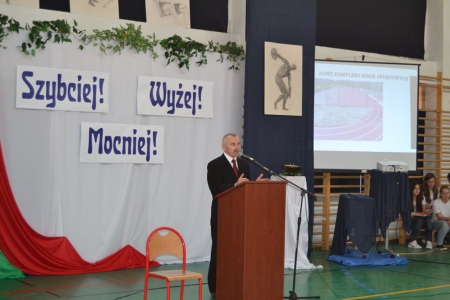 
                                                       Otwarcie Kompleksu Boisk
                                                