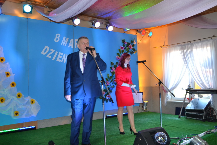 
                                                       W Świeciechowie o kobietach dla kobiet
                                                