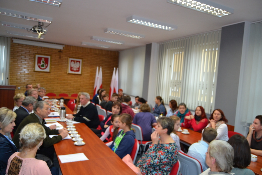 
                                                       Samorządy Uczniowskie, Rodzice, Nauczyciele i Dyrektorzy na spotkaniu z Komisją Oświaty, Kultury, Zd
                                                