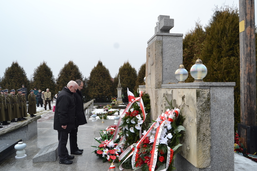 
                                                       73 Rocznica Pacyfikacji miejscowości Borów i okolic
                                                