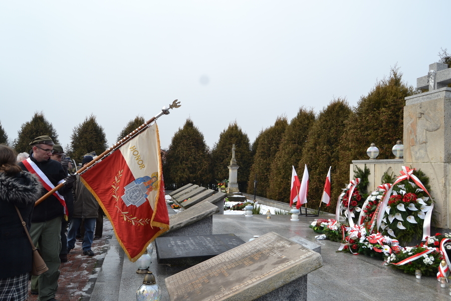 
                                                       73 Rocznica Pacyfikacji miejscowości Borów i okolic
                                                