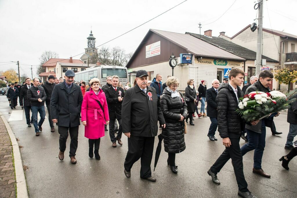 
                                                    Obchody Narodowego Święta Niepodległości.
                                                