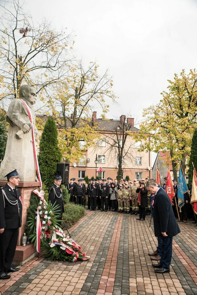
                                                    Obchody Narodowego Święta Niepodległości.
                                                