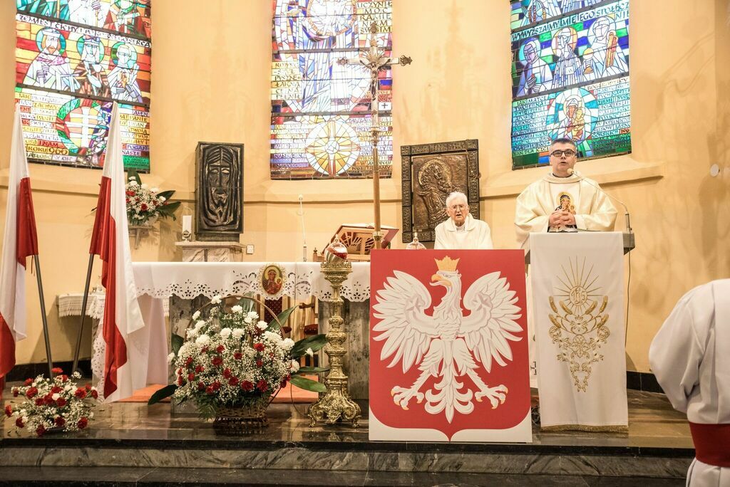 
                                                    Obchody Narodowego Święta Niepodległości.
                                                