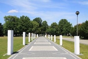 Park przy placu Orląt Dęblińskich