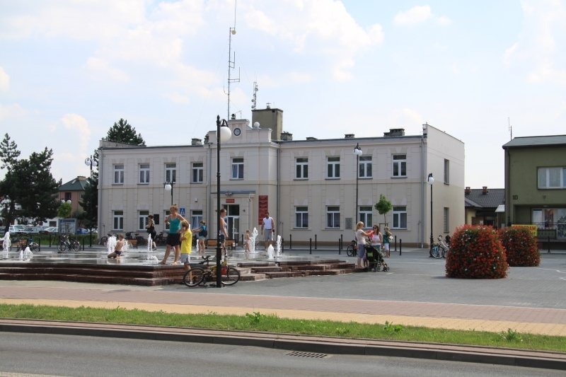 
                                                       Remont elewacji części A budynku Urzędu Miasta w Dęblinie.
                                                