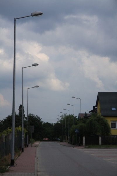 
                                                       Budowa oświetlenia drogowego w ul. Żwirki i Wigury.
                                                