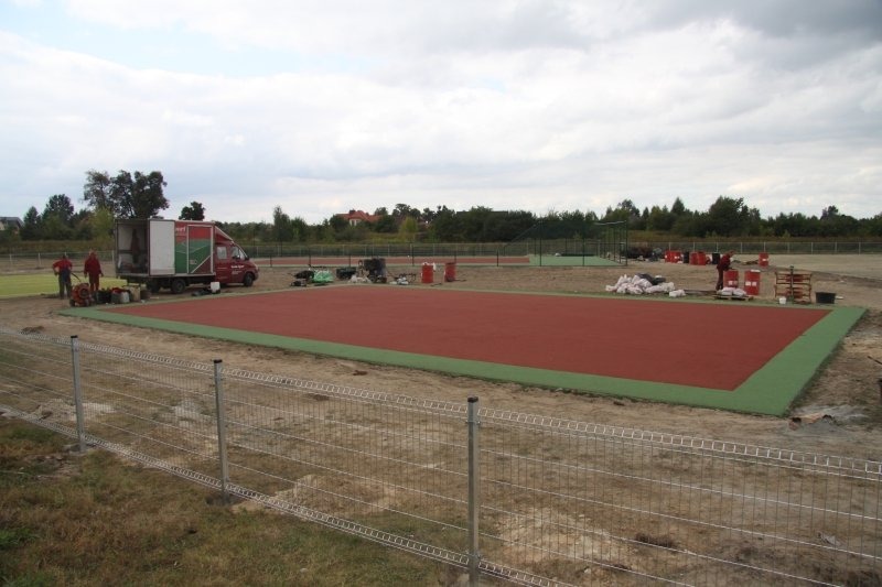 
                                                       Budowa kompleksu sportowego w osiedlu Wiślana.
                                                