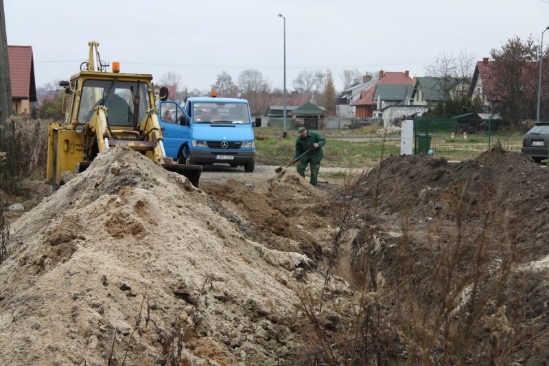 
                                                       Budowa sieci wodociągowej i kanalizacyjnej w ul. Norwida
                                                