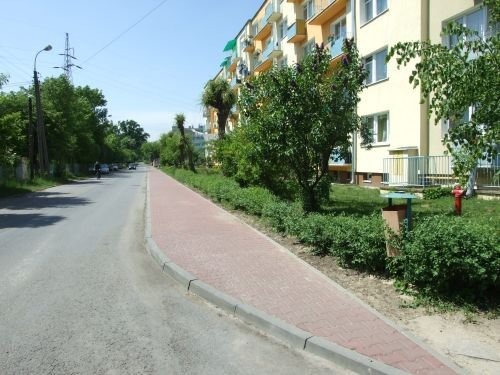
                                                       Budowa chodnika w ul. Staszica.
                                                