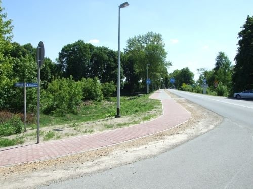 
                                                       Budowa oświetlenia ścieżki pieszo-rowerowej w pasie drogi wojewódzkiej nr 801 odc. słup nr 26-45 prz
                                                