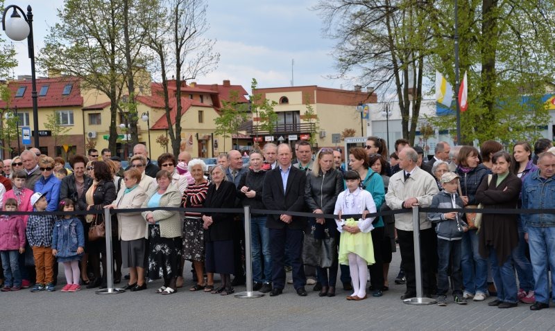 
                                                       Relacja z obchodów 224. rocznicy uchwalenia Konstytucji 3 Maja w Dęblinie
                                                
