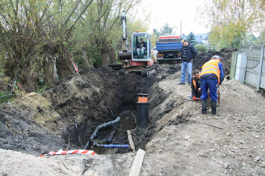 
                                                    Budowa sieci kanalizacji sanitarnej w ul. Nadrzecznej i Asnyka
                                                