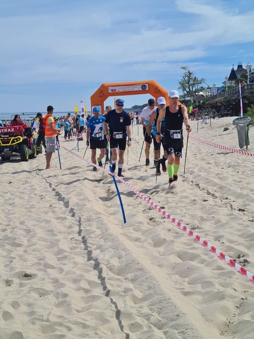 
                                                    Pierwsze sukcesy Klubu „Błękitnych” Nordic Walking Dziemiany w 2021 roku!
                                                