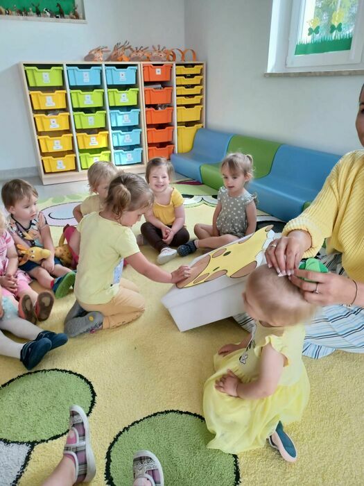 
                                                    ,,Dzień Żyrafy'' w Żłobku
                                                