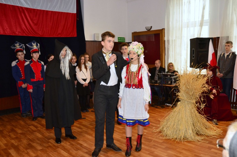 
                                                       Obchody Narodowego Święta Niepodległości 2016
                                                