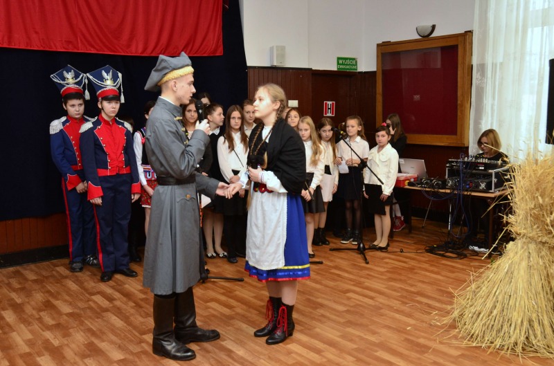 
                                                       Obchody Narodowego Święta Niepodległości 2016
                                                