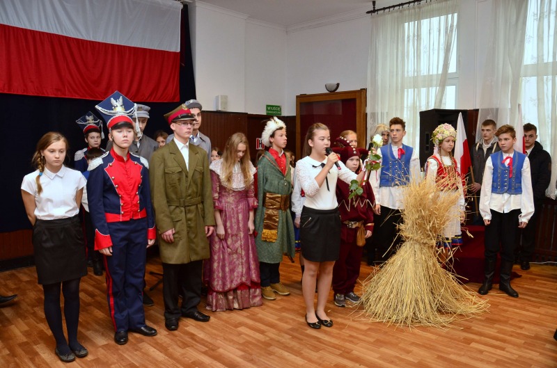 
                                                       Obchody Narodowego Święta Niepodległości 2016
                                                