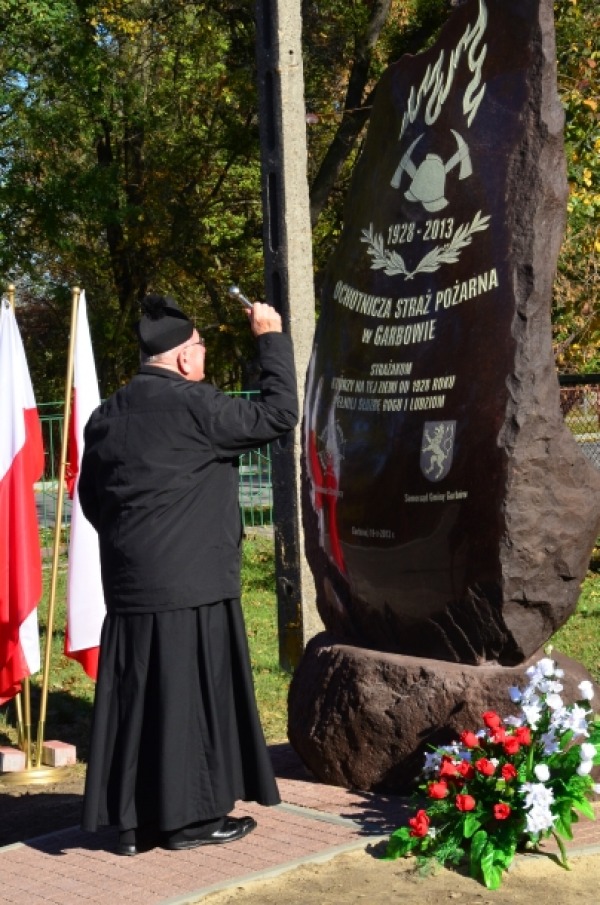 
                                                    S.M.Stępniak
                                                